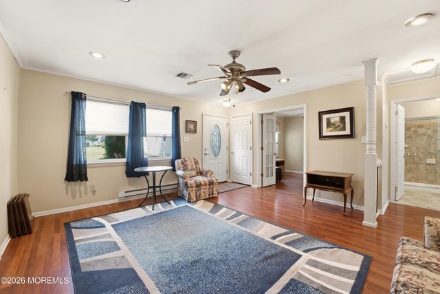 110 Henley Court C, Freehold, NJ 07728