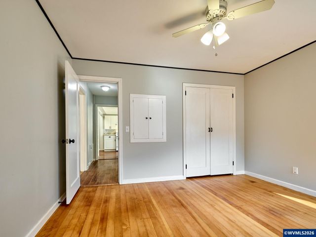 845 S Water St, Silverton, OR 97381