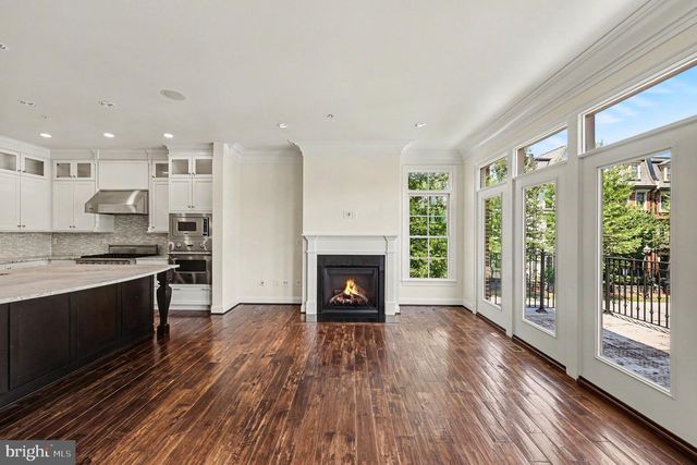 10879 SYMPHONY PARK DR, North Bethesda, MD 20852
