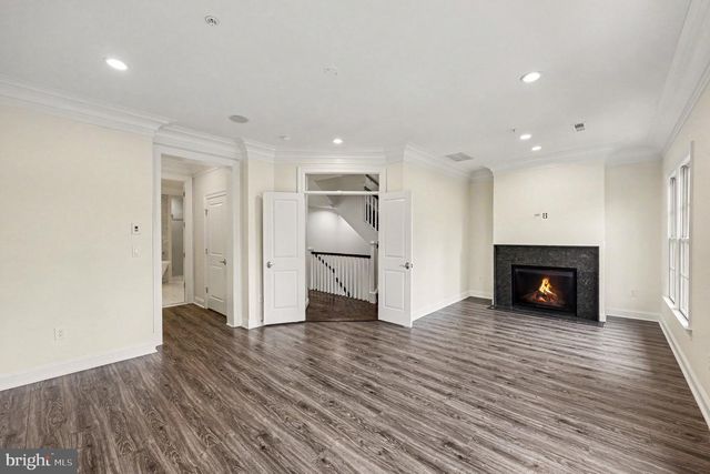 10879 SYMPHONY PARK DR, North Bethesda, MD 20852