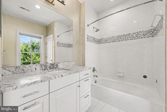 10879 SYMPHONY PARK DR, North Bethesda, MD 20852