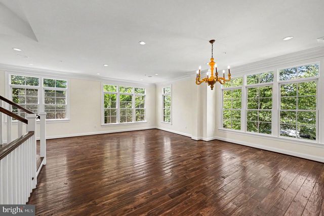 10879 SYMPHONY PARK DR, North Bethesda, MD 20852