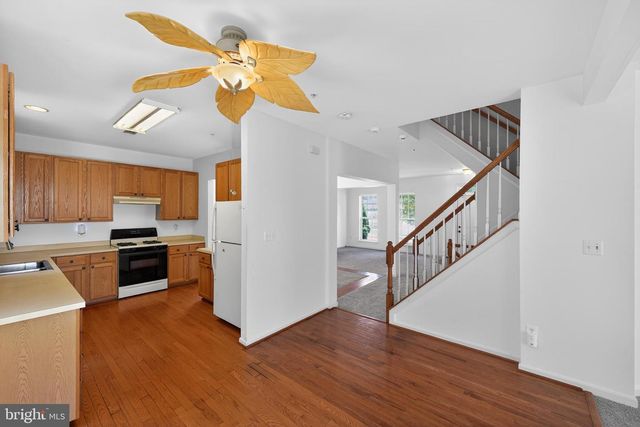 9200 FOX PARK RD, Clinton, MD 20735