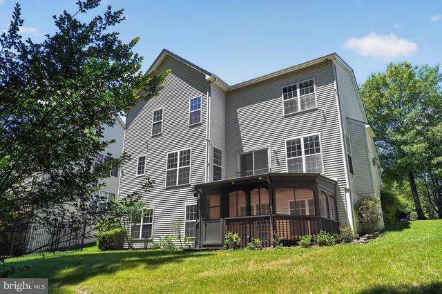 9200 FOX PARK RD, Clinton, MD 20735