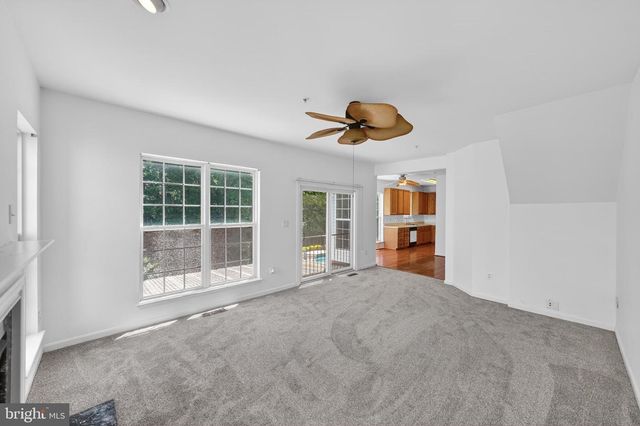 9200 FOX PARK RD, Clinton, MD 20735