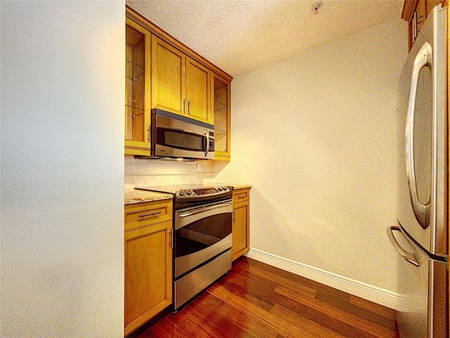 800 S DAKOTA AVENUE 431, Tampa, FL 33606