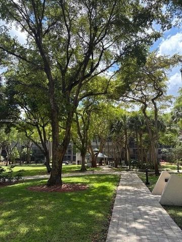 2812 N 46th Ave G370, Hollywood, FL 33021