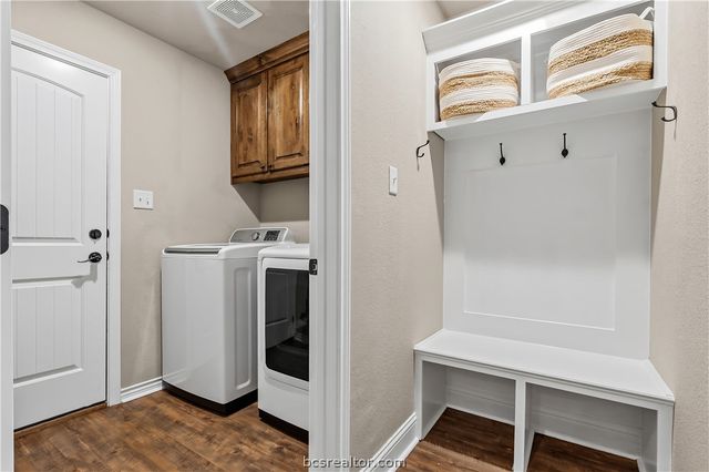 3070 West Embers Court, Bryan, TX 77808