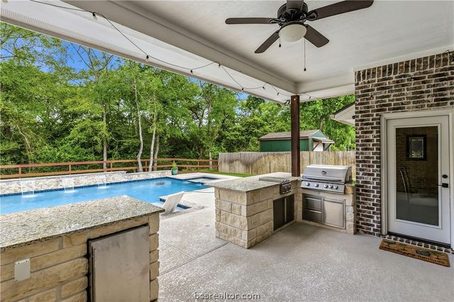 3070 West Embers Court, Bryan, TX 77808