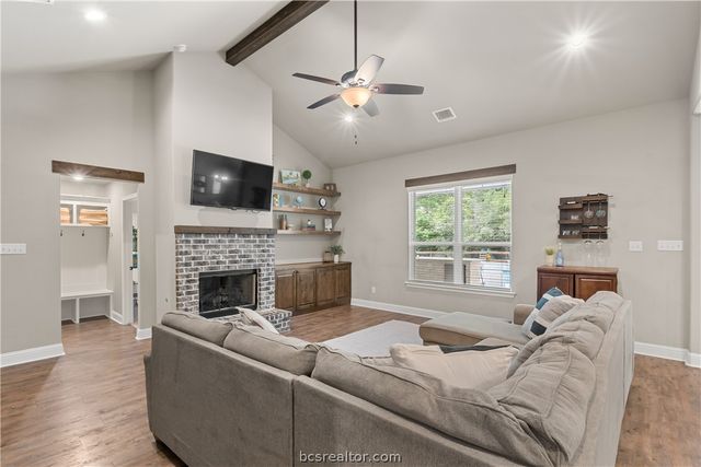 3070 West Embers Court, Bryan, TX 77808