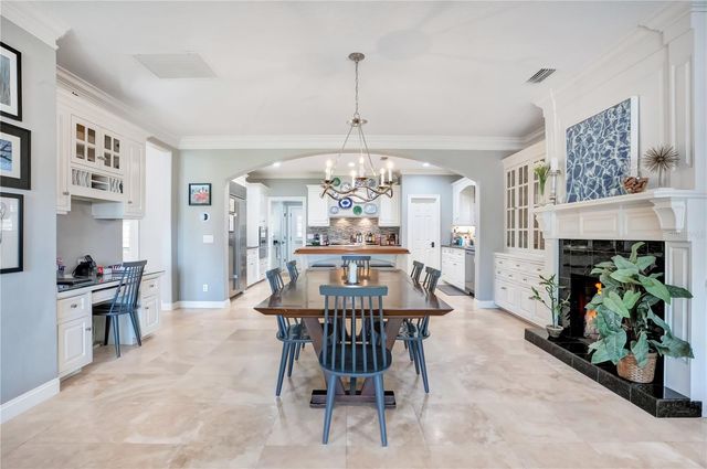 515 W 2ND AVENUE, Windermere, FL 34786
