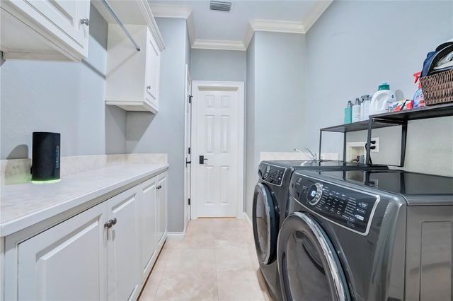 515 W 2ND AVENUE, Windermere, FL 34786