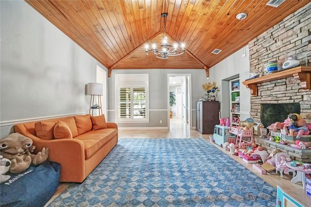 515 W 2ND AVENUE, Windermere, FL 34786