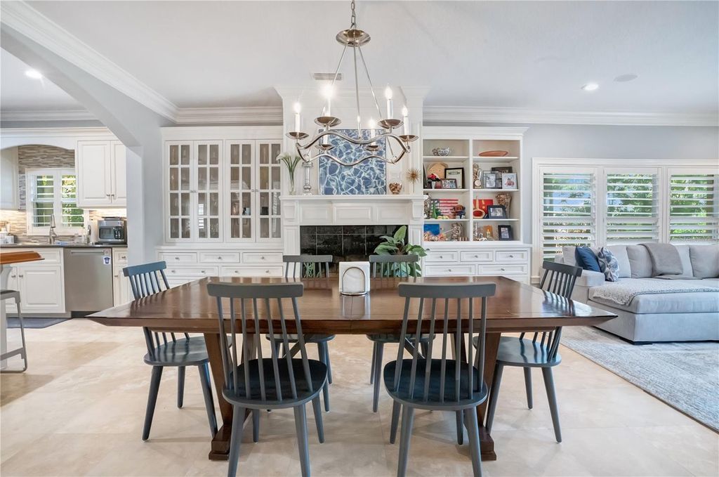 Image 14 of property listing at 515 W 2ND AVENUE, Windermere, FL 34786