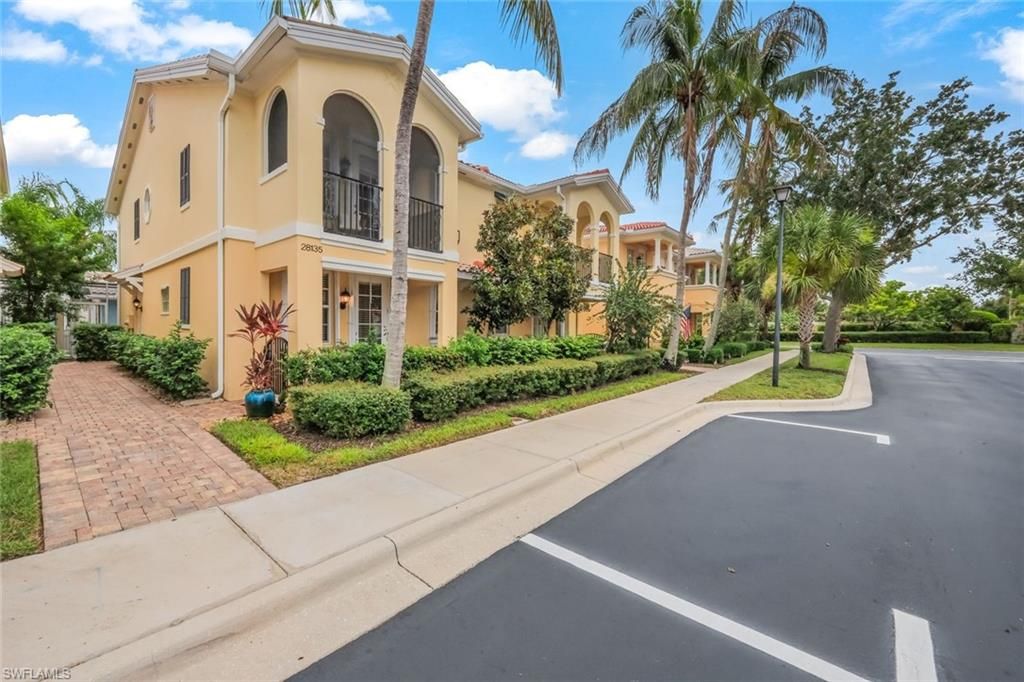 28135 Grossetto WAY, BONITA SPRINGS, FL 34135 — photo 4