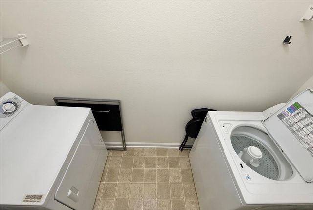 8801 VILLA VIEW CIRCLE 202, Orlando, FL 32821