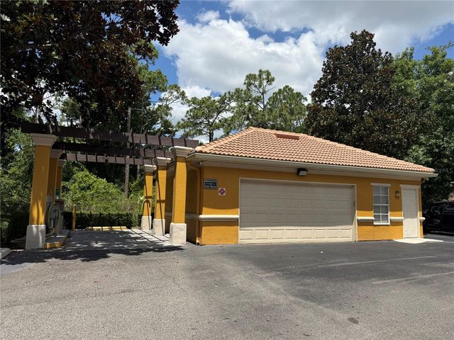 8801 VILLA VIEW CIRCLE 202, Orlando, FL 32821