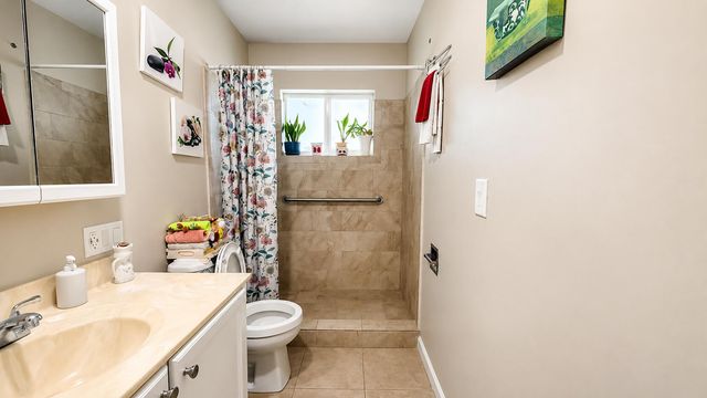 2716 E Emory Dr Drive E D, West Palm Beach, FL 33415