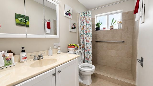 2716 E Emory Dr Drive E D, West Palm Beach, FL 33415