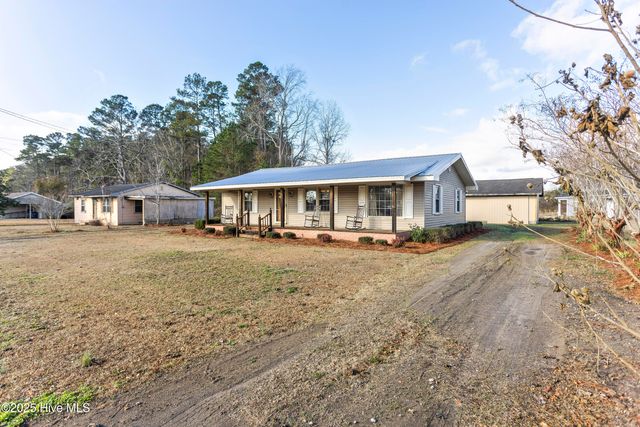 5253 Pleasant Plains Church Road, Whiteville, NC 28472