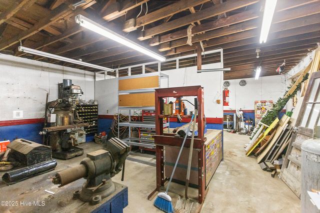 5253 Pleasant Plains Church Road, Whiteville, NC 28472