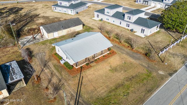 5253 Pleasant Plains Church Road, Whiteville, NC 28472