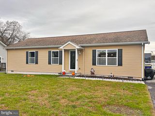 25 S GOVAN AVE, Frederica, DE 19946