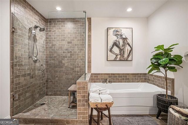 270 17th Street NW 4104, Atlanta, GA 30363