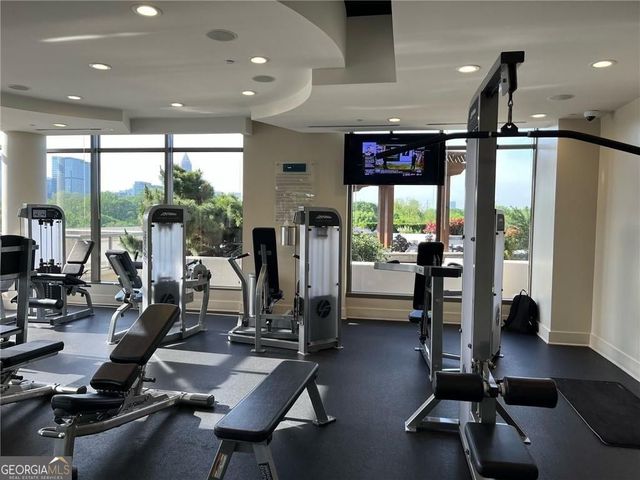 270 17th Street NW 4104, Atlanta, GA 30363