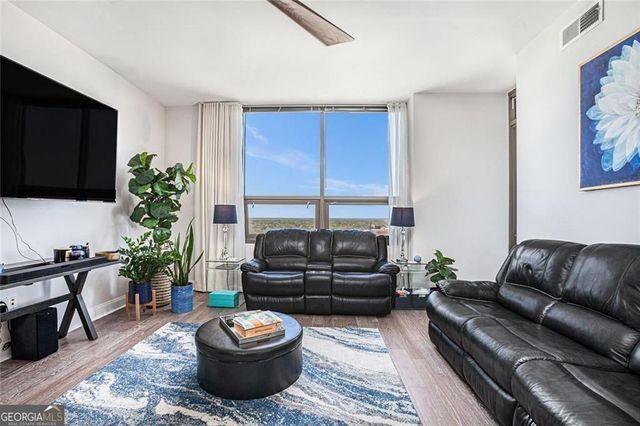 270 17th Street NW 4104, Atlanta, GA 30363