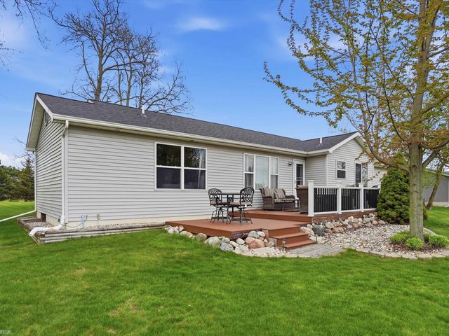4673 Smiths Creek Road, Kimball Twp, MI 48074