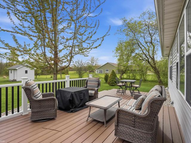 4673 Smiths Creek Road, Kimball Twp, MI 48074