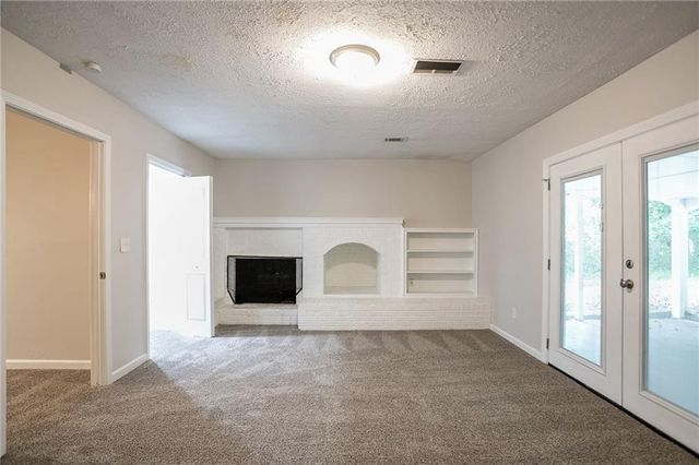 4696 Rockbridge Road, Stone Mountain, GA 30083
