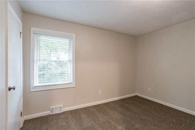 4696 Rockbridge Road, Stone Mountain, GA 30083