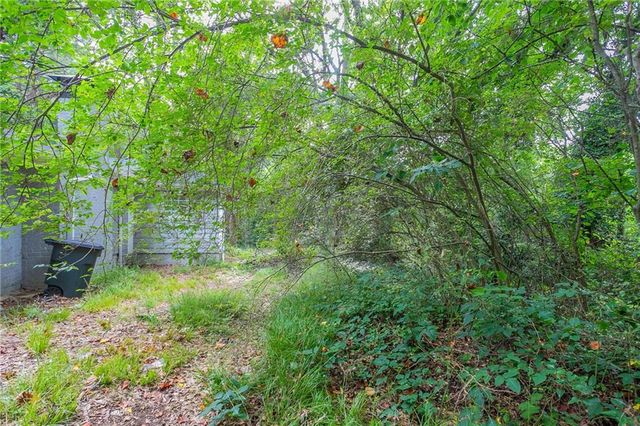 4696 Rockbridge Road, Stone Mountain, GA 30083