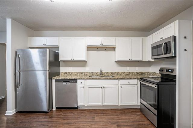 4696 Rockbridge Road, Stone Mountain, GA 30083