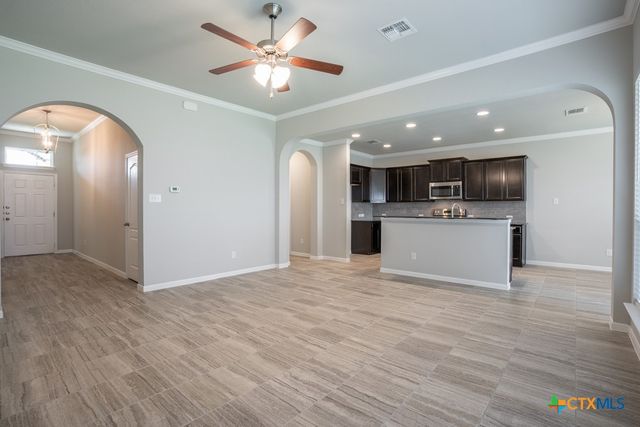 810 Dunford Drive, Temple, TX 76502