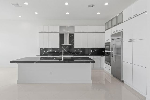 9019 SW Terzi Way, Port St. Lucie, FL 34987