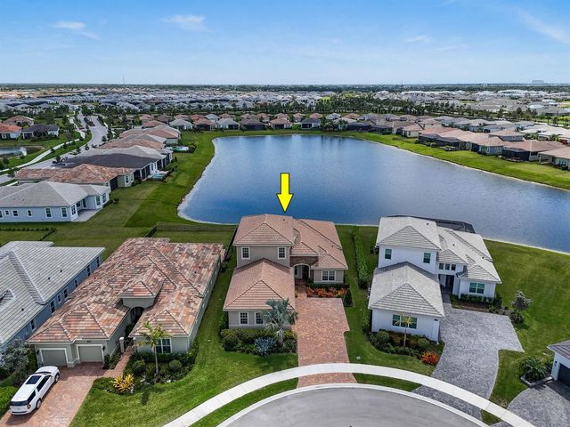 9019 SW Terzi Way, Port St. Lucie, FL 34987