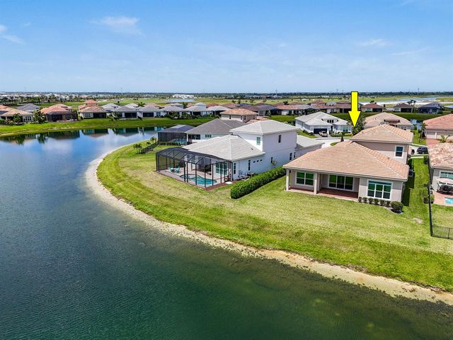 9019 SW Terzi Way, Port St. Lucie, FL 34987