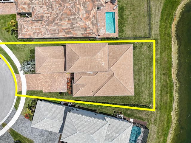 9019 SW Terzi Way, Port St. Lucie, FL 34987