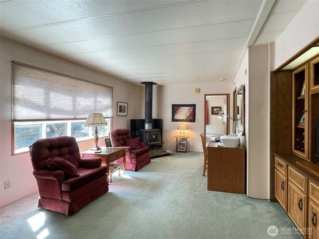 121 Ivy Lane, Port Angeles, WA 98362