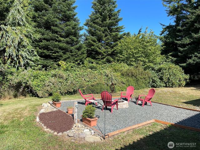 121 Ivy Lane, Port Angeles, WA 98362