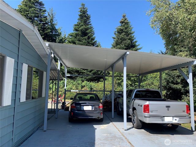121 Ivy Lane, Port Angeles, WA 98362