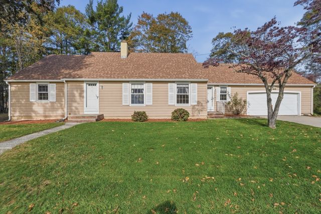 21 Vernon St, Oxford, MA 01540