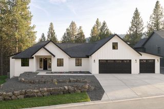 10920 E 51st Ln, Spokane, WA 99206