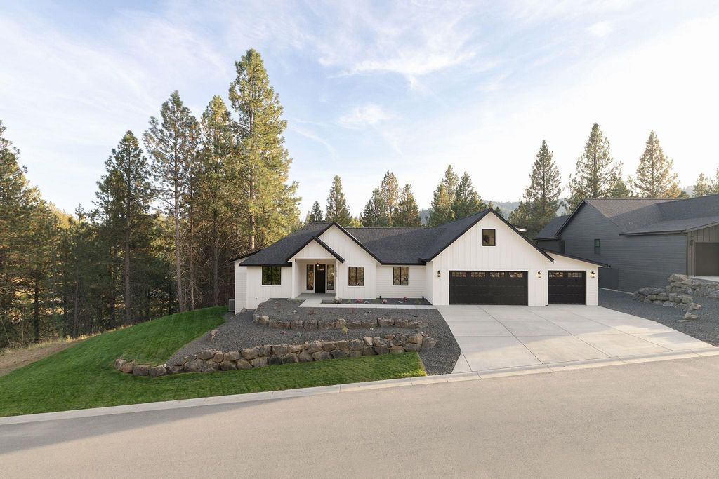 10920 E 51st Ln, Spokane, WA 99206 photo 2