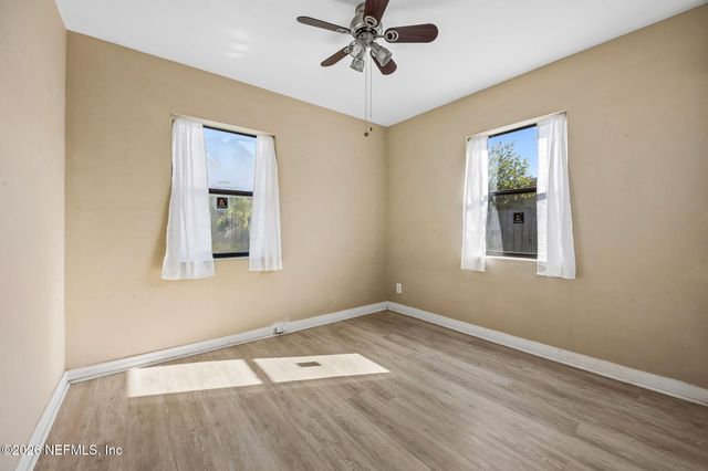 4567 PALMER Avenue, Jacksonville, FL 32210