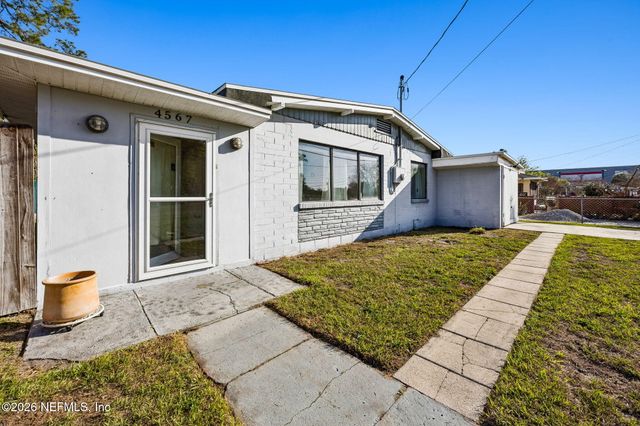 4567 PALMER Avenue, Jacksonville, FL 32210