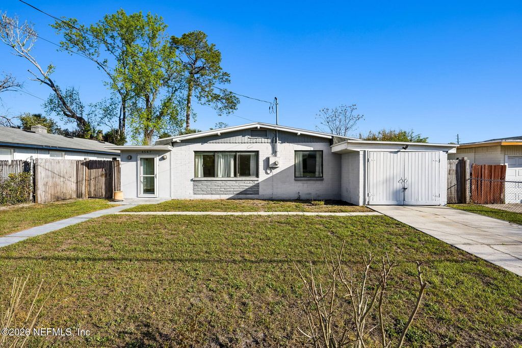 4567 PALMER Avenue, Jacksonville, FL 32210